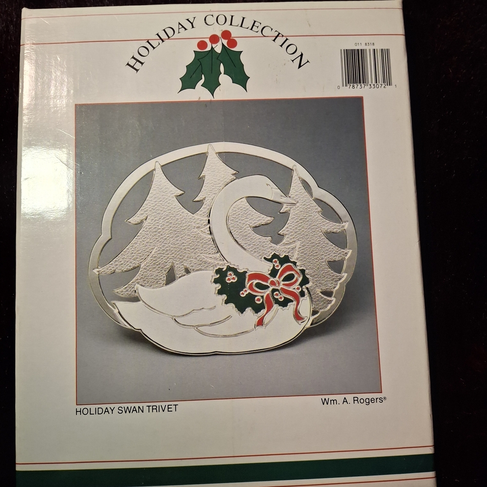 Holiday Swan Trivet - Silver‎ and Red